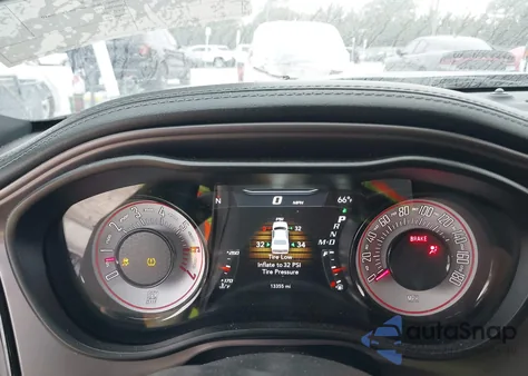 2023 Dodge Challenger R/T Scat Pack z USA, uszkodzony, nr VIN 2C3CDZFJ1PH587373